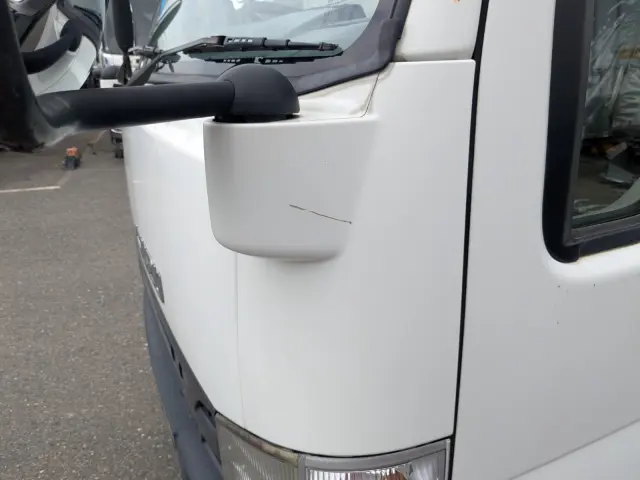 いすゞ エルフ TPG-NKR85AN(2WD)の写真50