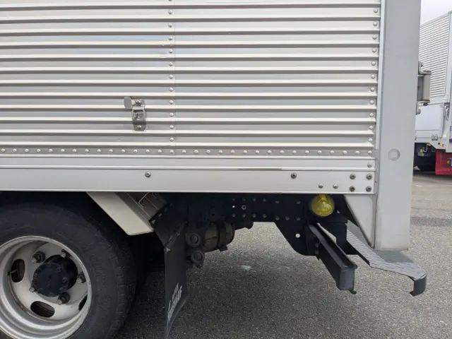 三菱 キャンター TPG-FBA20(2WD)の写真31