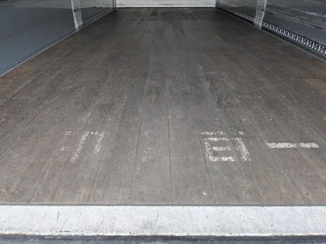 日野 レンジャー TKG-FD7JLAG(2WD)の写真15