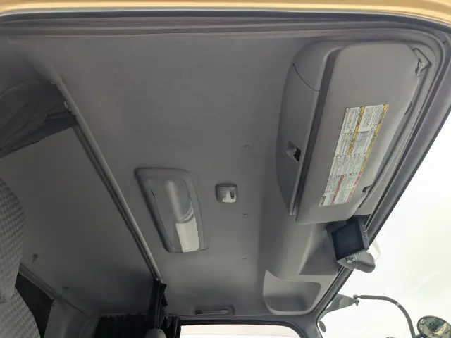 いすゞ フォワード 2RG-FRR90S2(2WD)の写真20