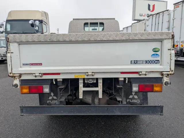 三菱 キャンター TPG-FBA50(2WD)の写真6