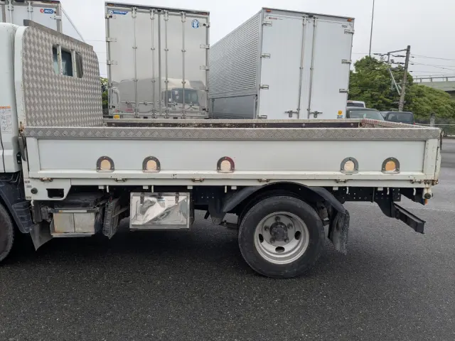 三菱 キャンター TPG-FBA50(2WD)の写真23
