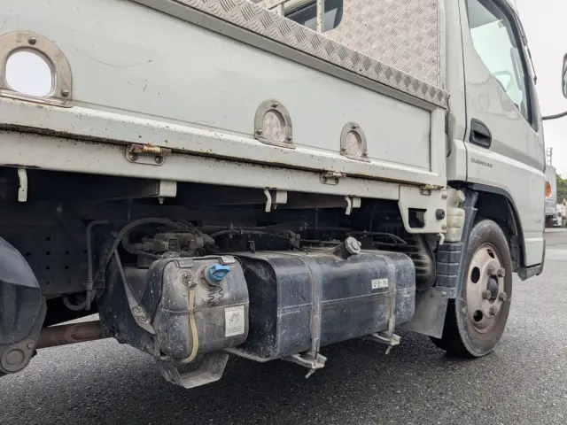 三菱 キャンター TPG-FBA50(2WD)の写真32