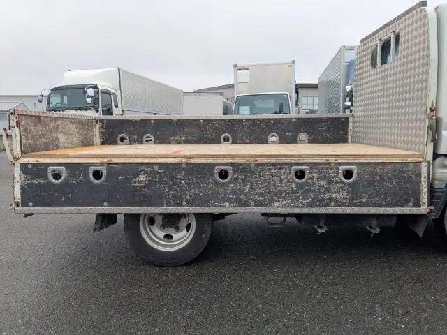 三菱 キャンター TPG-FBA50(2WD)の写真34