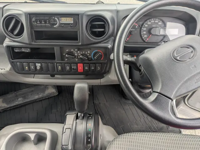 日野 デュトロ TPG-XZU655M(2WD)の写真28