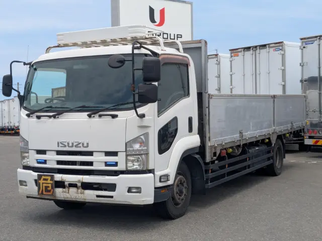 いすゞ フォワード LKG-FTR90S2(2WD)の写真1