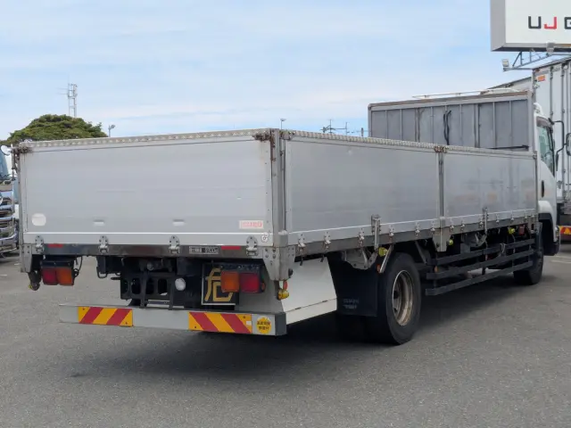 いすゞ フォワード LKG-FTR90S2(2WD)の写真4