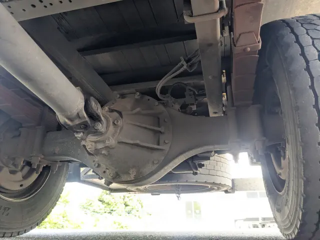 いすゞ フォワード LKG-FTR90S2(2WD)の写真30