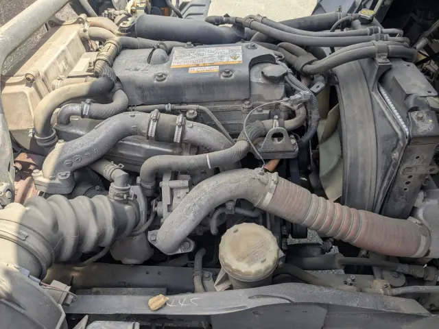 いすゞ フォワード LKG-FTR90S2(2WD)の写真44