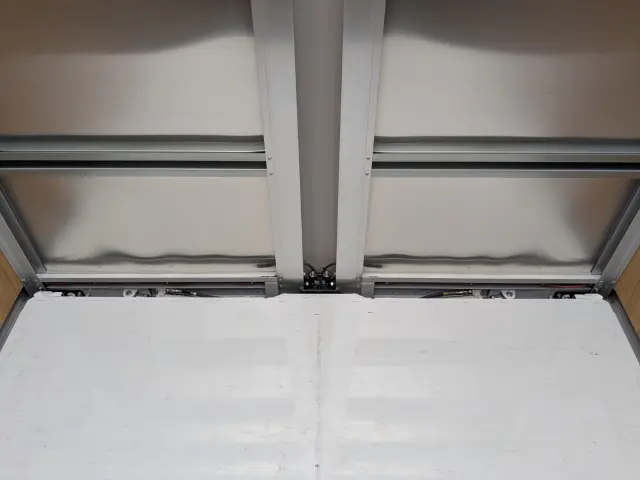 日野 レンジャー 2KG-FD2ABG(2WD)の写真18