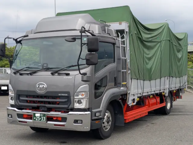 UD コンドル 2RG-BRR90T2(2WD)の写真1