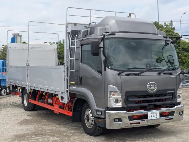 UD コンドル 2RG-BRR90T2(2WD)の写真44