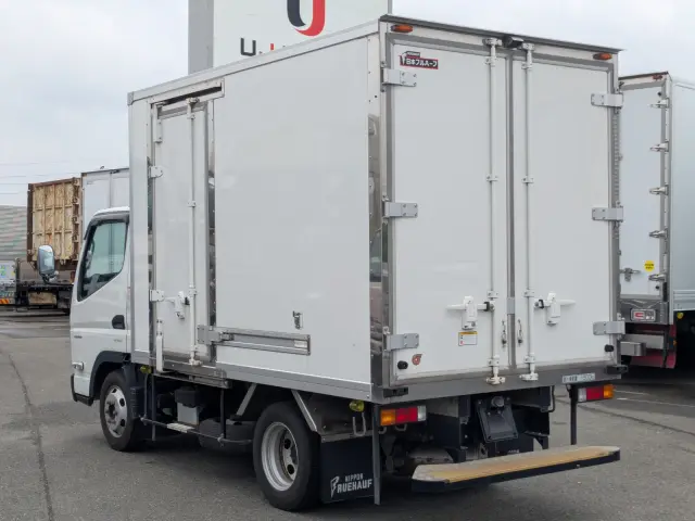 三菱 キャンター 2TG-FBA00(2WD)の写真5