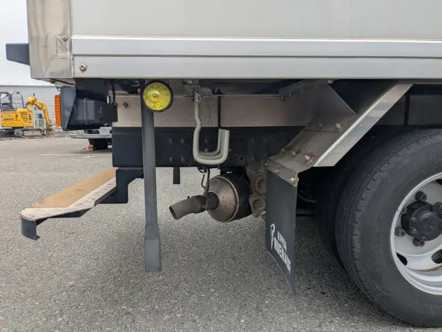 三菱 キャンター 2TG-FBA00(2WD)の写真33