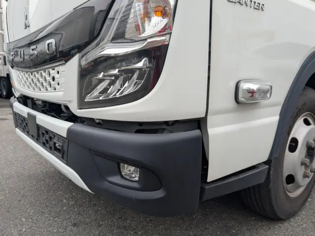 三菱 キャンター 2TG-FBA00(2WD)の写真47