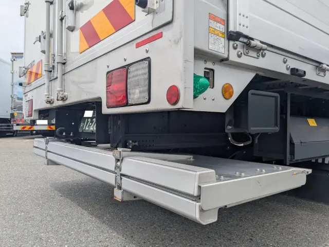日野 レンジャー 2KG-FD2ABG(2WD)の写真8