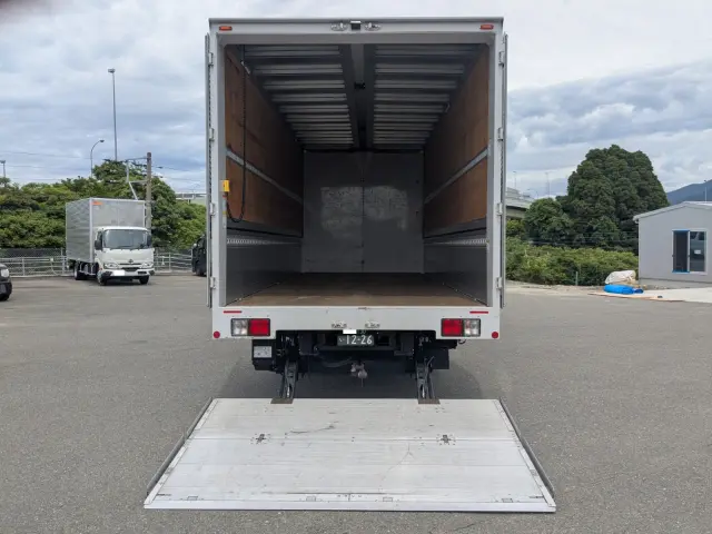 日野 レンジャー 2KG-FD2ABG(2WD)の写真9