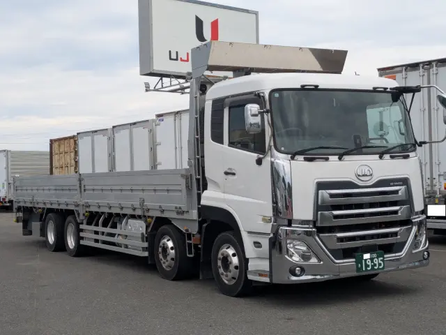 UD クオン 2PG-CG5CA(8x4)の写真2