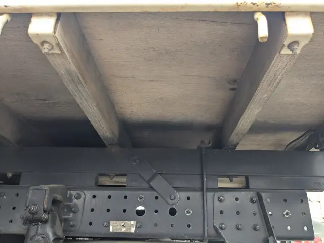 三菱 キャンター TKG-FEA50(2WD)の写真24