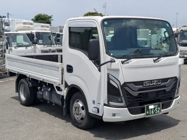 いすゞ エルフ 2TG-NJR88AF(2WD)の写真2