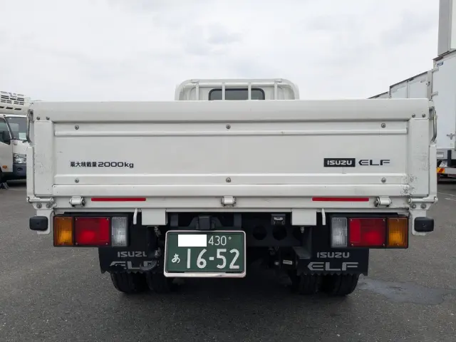 いすゞ エルフ 2TG-NJR88AF(2WD)の写真5