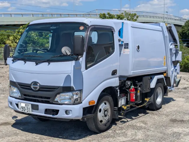 日野 デュトロ TPG-XZU600X(2WD)の写真1