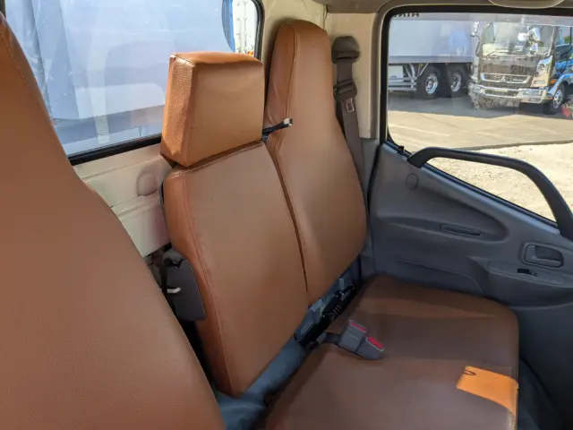 日野 デュトロ TPG-XZU600X(2WD)の写真28
