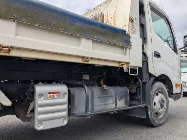 日野 デュトロ 2KG-XZU700X(2WD)の写真39