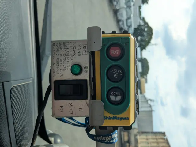 日野 デュトロ 2KG-XZU700X(2WD)の写真44
