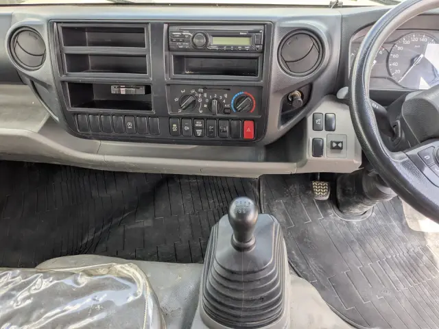 日野 デュトロ 2KG-XZU700X(2WD)の写真12