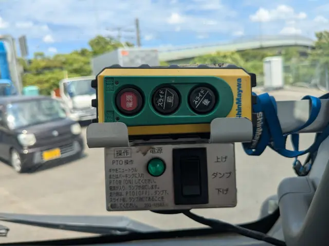 日野 デュトロ 2KG-XZU700X(2WD)の写真42