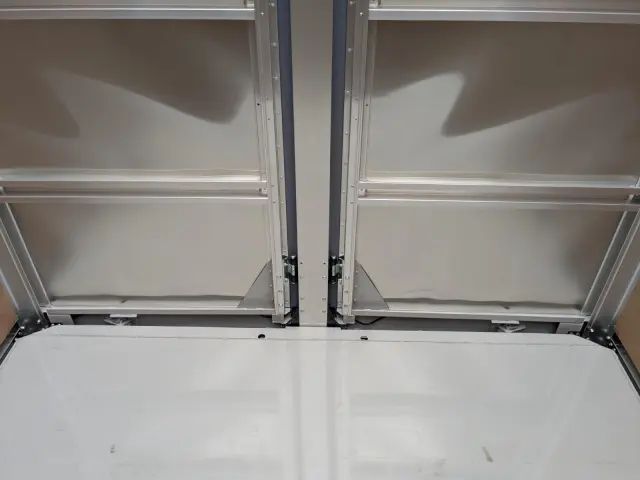 いすゞ フォワード 2RG-FRR90T4(2WD)の写真18