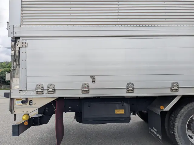 いすゞ フォワード 2RG-FRR90T4(2WD)の写真30