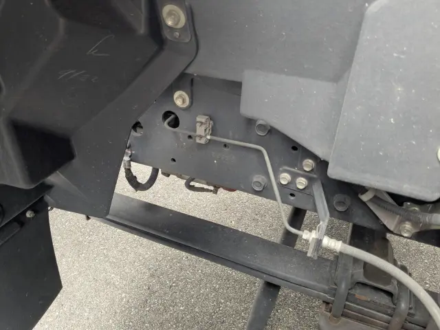 いすゞ フォワード 2RG-FRR90T4(2WD)の写真39