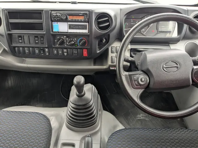日野 デュトロ 2KG-XZU710M(2WD)の写真28