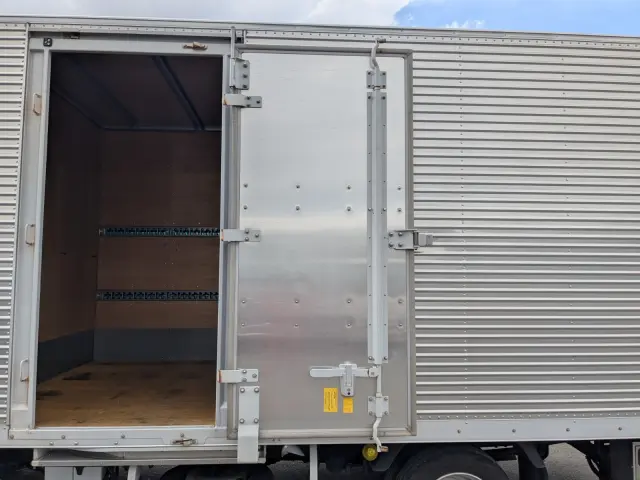 日野 デュトロ 2KG-XZU710M(2WD)の写真30