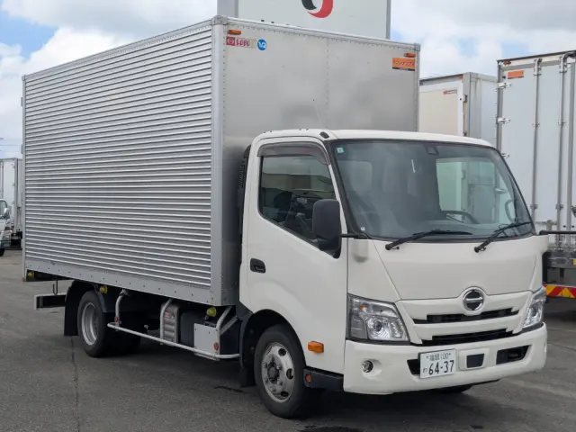 日野 デュトロ 2RG-XZU712M(2WD)の写真2