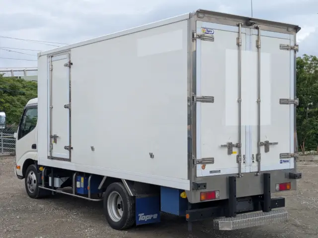 日野 デュトロ 2RG-XZU655M(2WD)の写真4