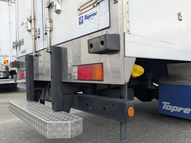 日野 デュトロ 2RG-XZU655M(2WD)の写真7