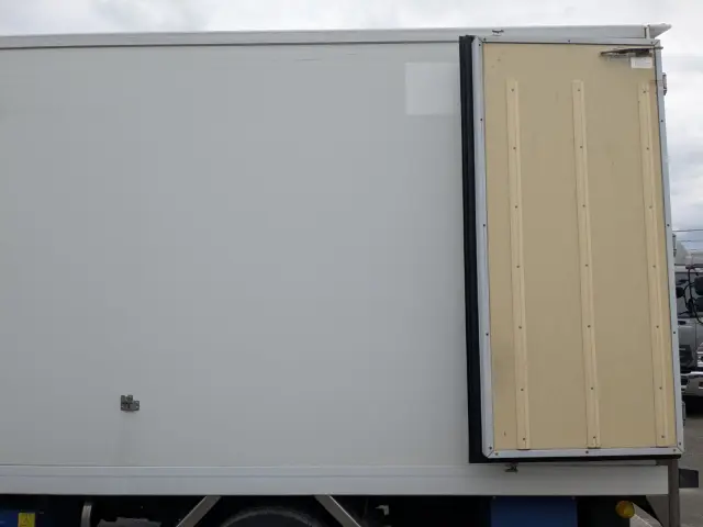 日野 デュトロ 2RG-XZU655M(2WD)の写真20
