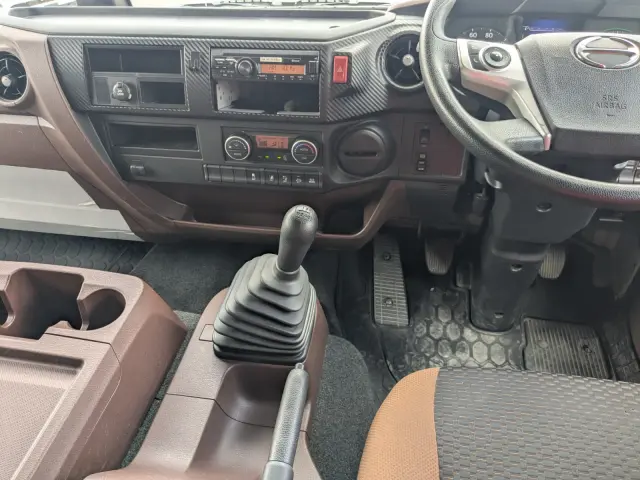日野 レンジャー 2PG-FD2ABG(2WD)の写真27