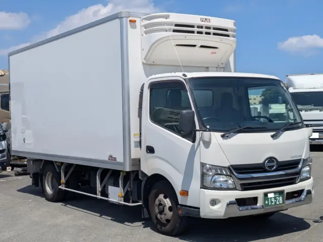 日野 デュトロ TKG-XZU720M(2WD)の写真2