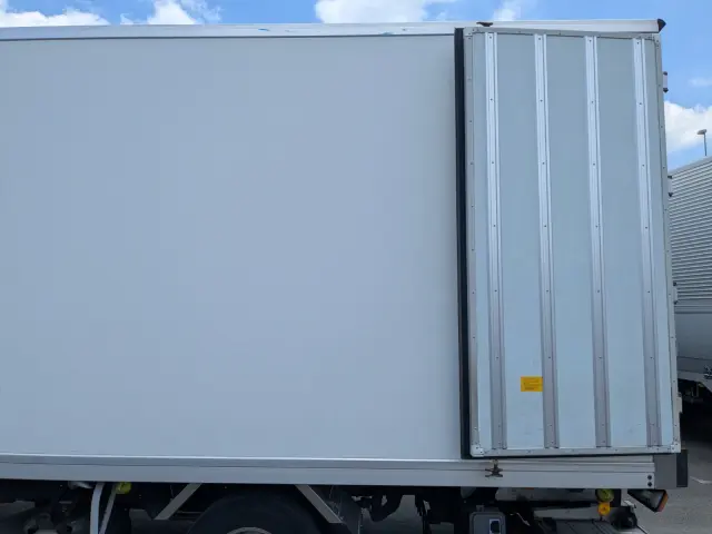 日野 デュトロ TKG-XZU720M(2WD)の写真24