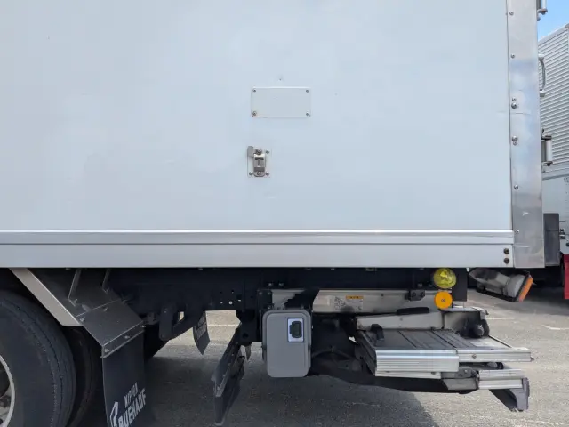 日野 デュトロ TKG-XZU720M(2WD)の写真32