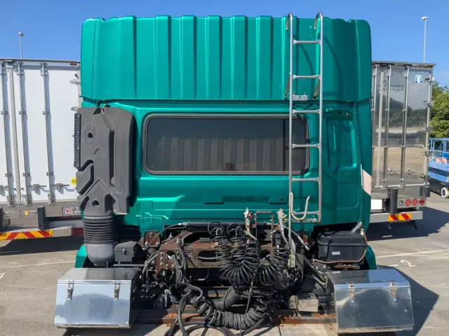 UD クオン QKG-GK6XAB(2WD)の写真14