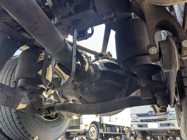 UD クオン QKG-GK6XAB(2WD)の写真16