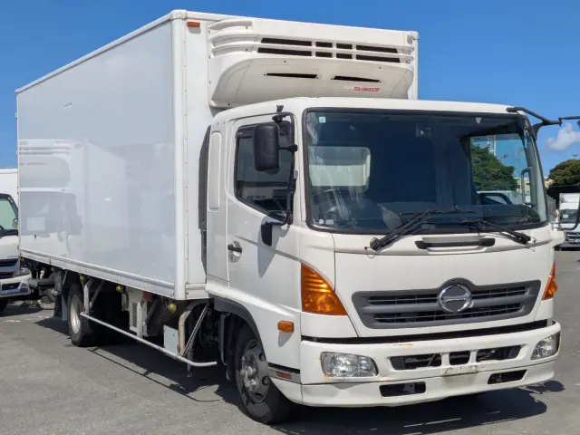 日野 レンジャー TKG-FD9JLAG(2WD)の写真2