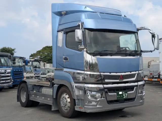 三菱 スーパーグレート 2PG-FP74HDR(2WD)の写真2