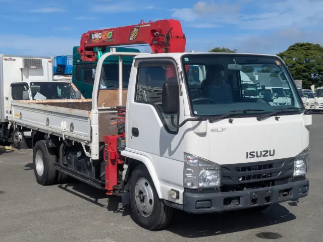 いすゞ エルフ TPG-NKR85R(2WD)の写真2