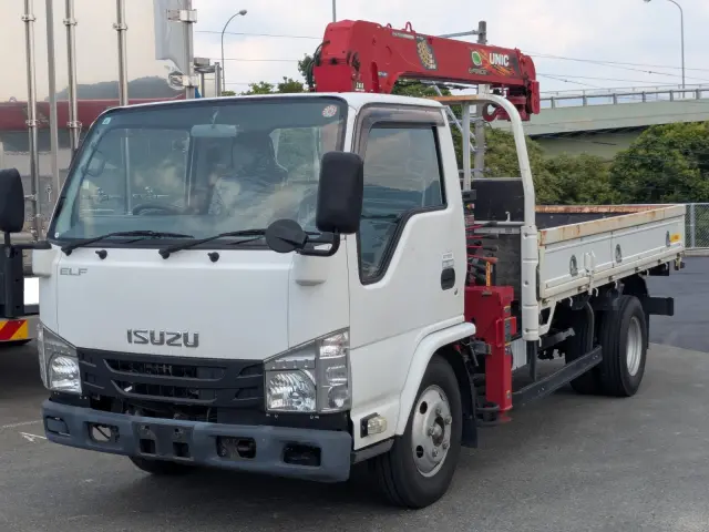 いすゞ エルフ TPG-NKR85R(2WD)の写真1